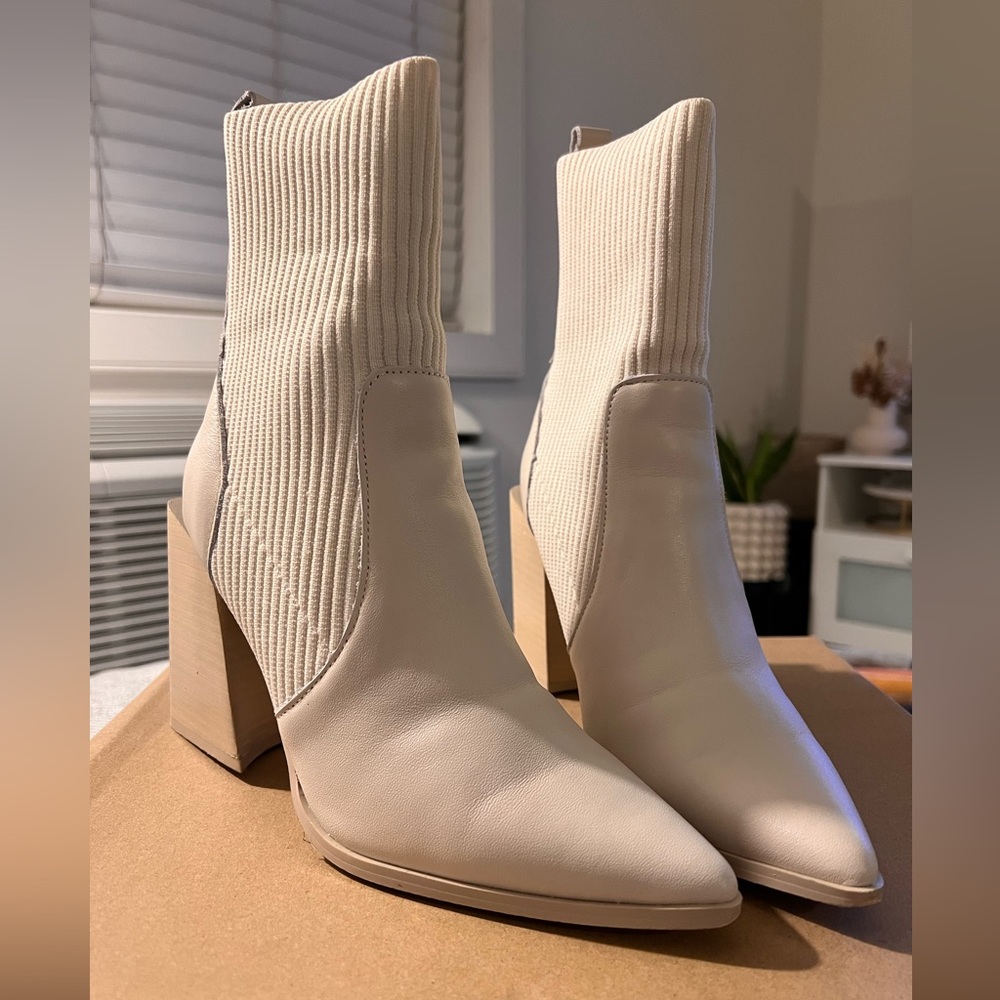 Steve Madden Tackle Bone Leather Pointed-Toe Sock Booties